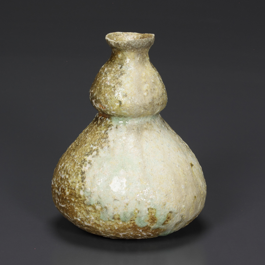 デレック・ラーセン徳利